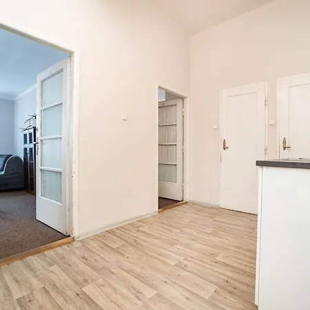 Flat In -503- Apartment Prague