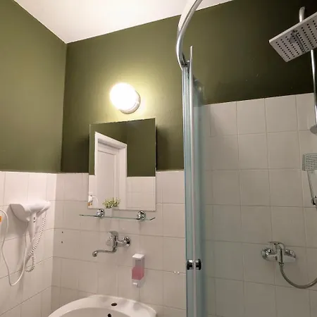 Flat In -503- *