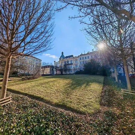 Flat In -503- Praga
